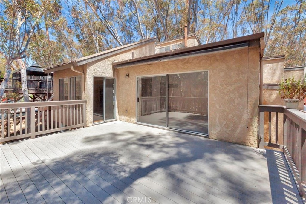24946 Ravenswood