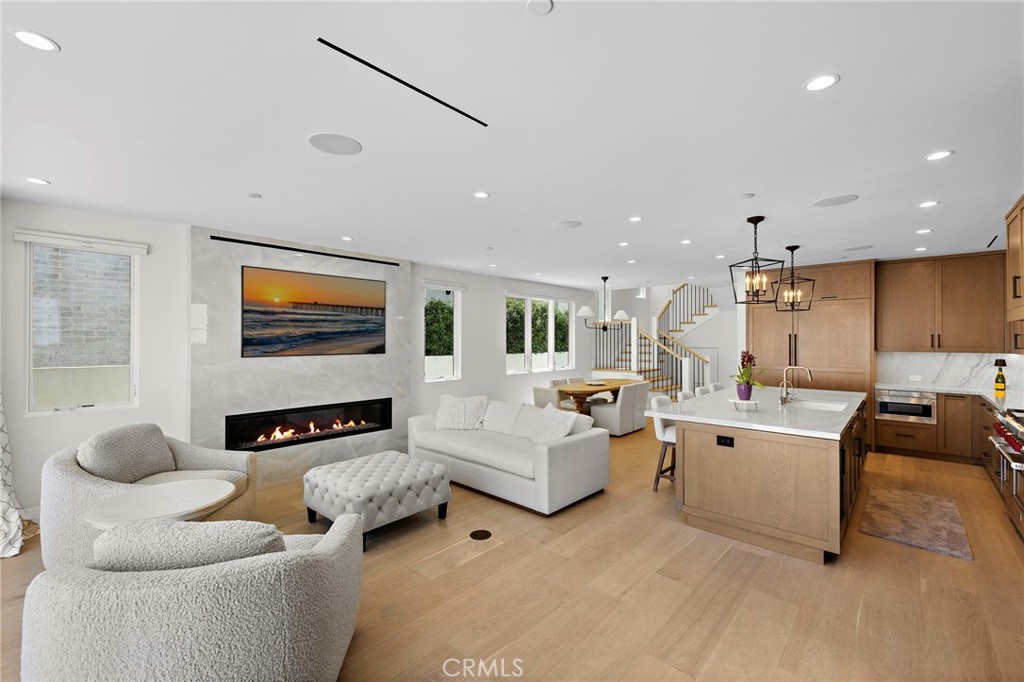 509 Carnation