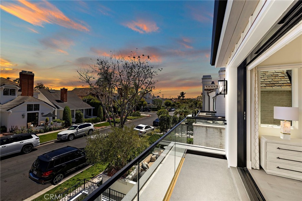 509 Carnation