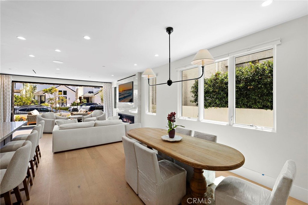 509 Carnation