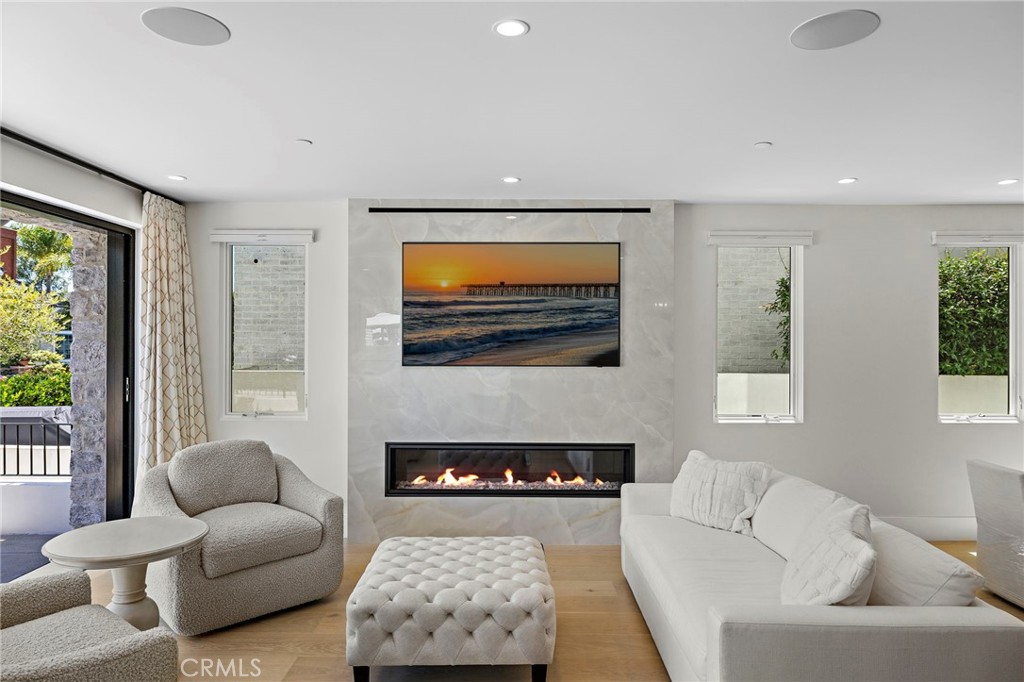 509 Carnation
