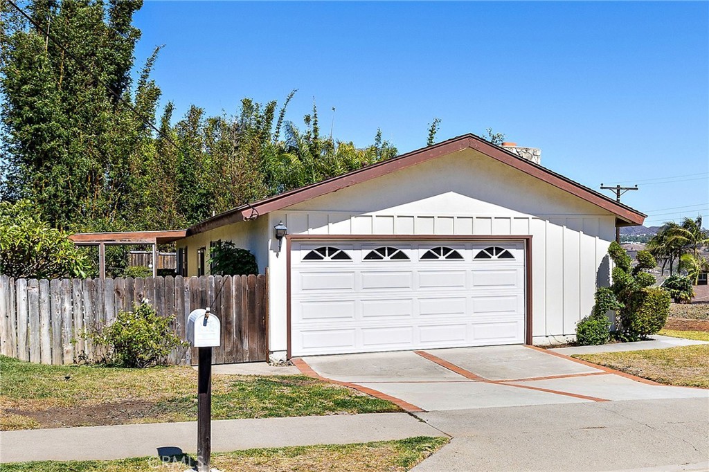 32672 Alta Pine Lane