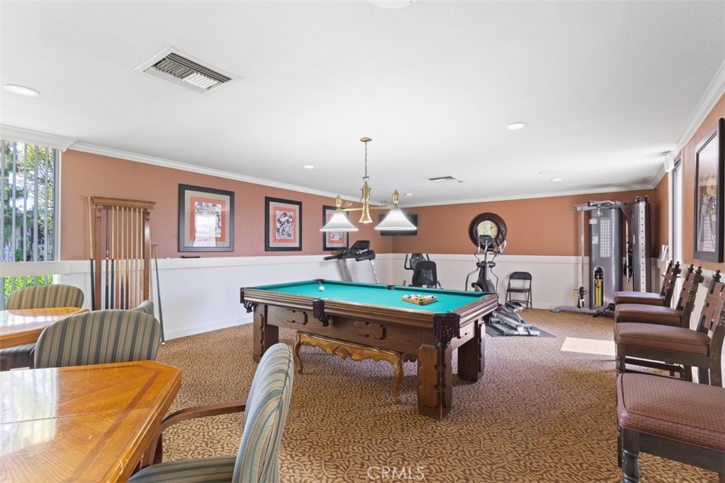 14000 Lake View Dr