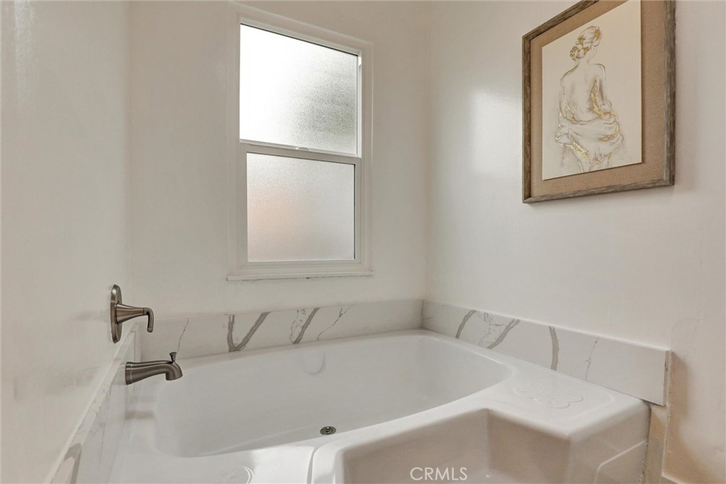 32742 Alipaz Street 94