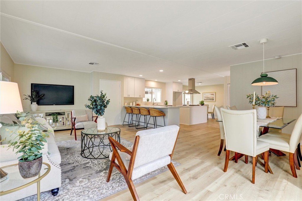 32742 Alipaz Street 94