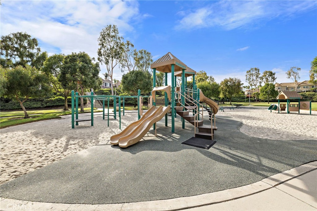 27041 Ironwood Drive