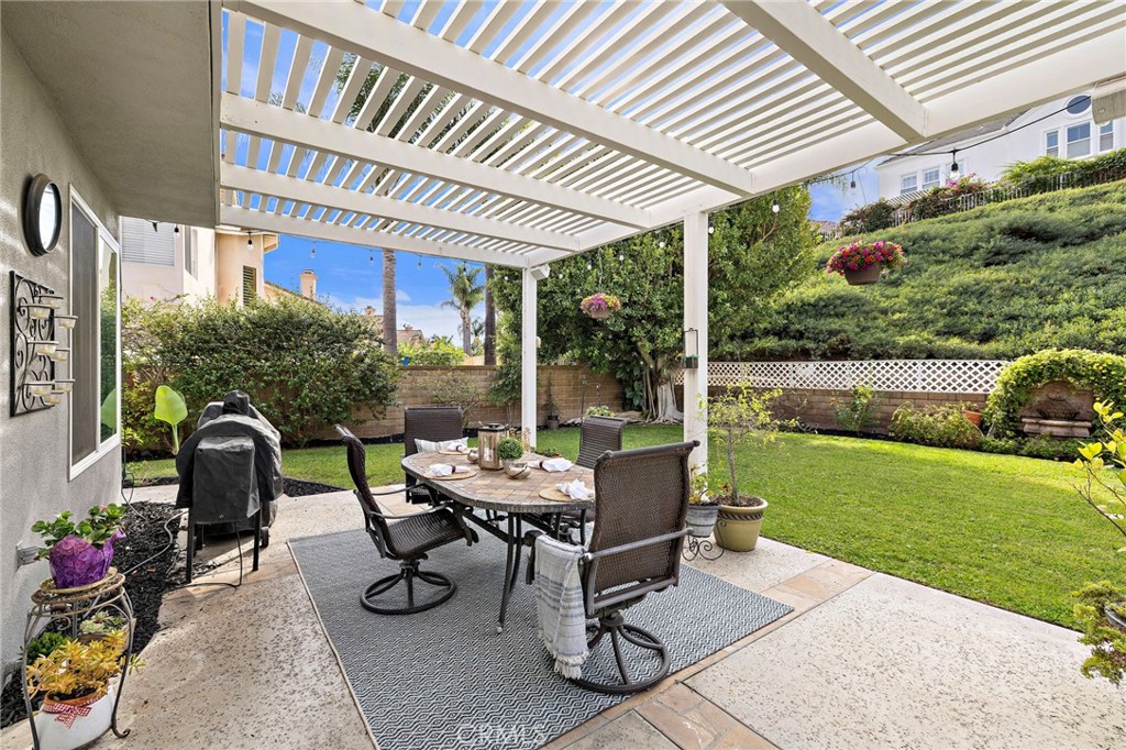 27041 Ironwood Drive