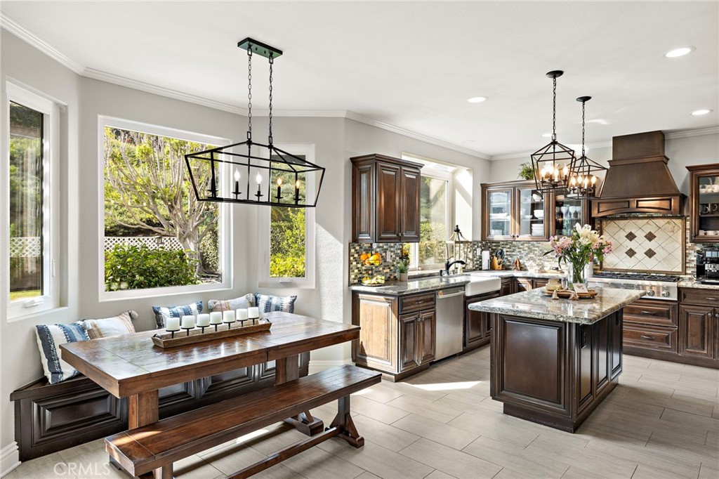 27041 Ironwood Drive