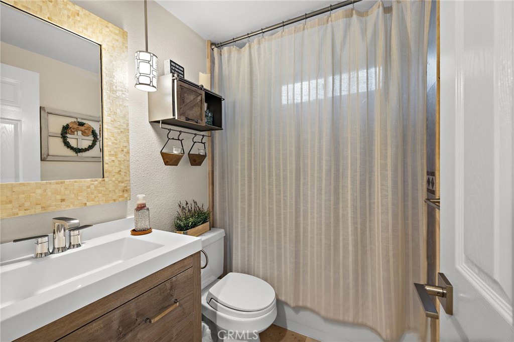 22556 Charwood Circle