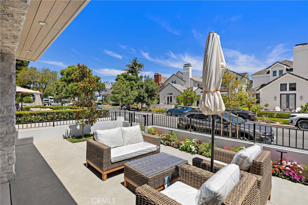509 Carnation