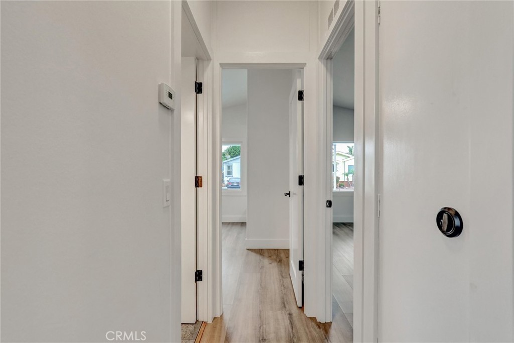 32742 32742 Alipaz Street 56