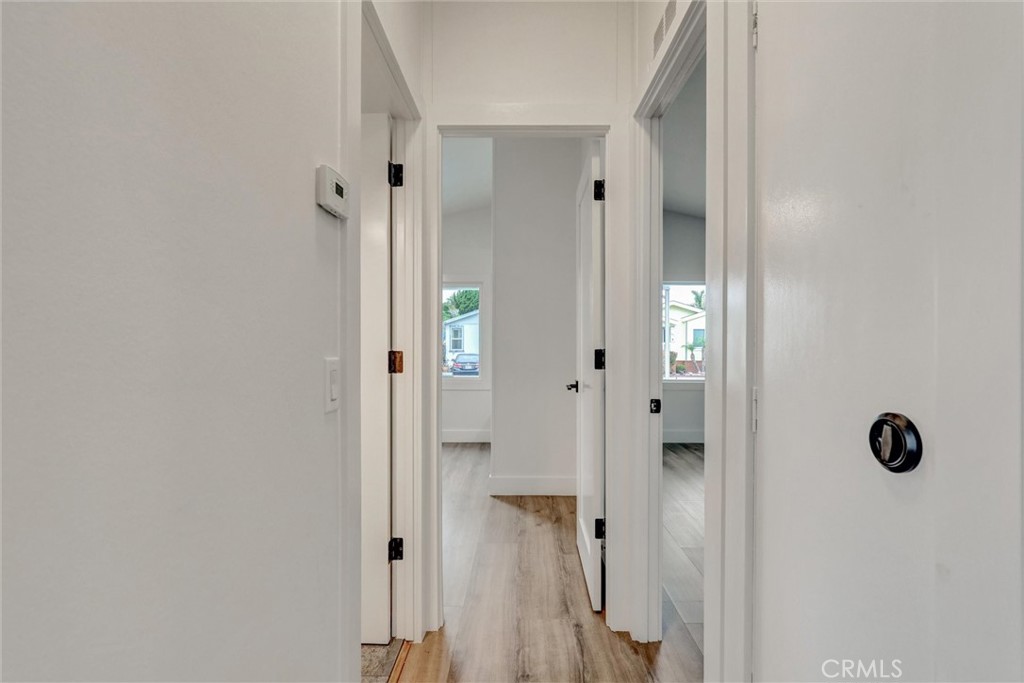 32742 32742 Alipaz Street 56