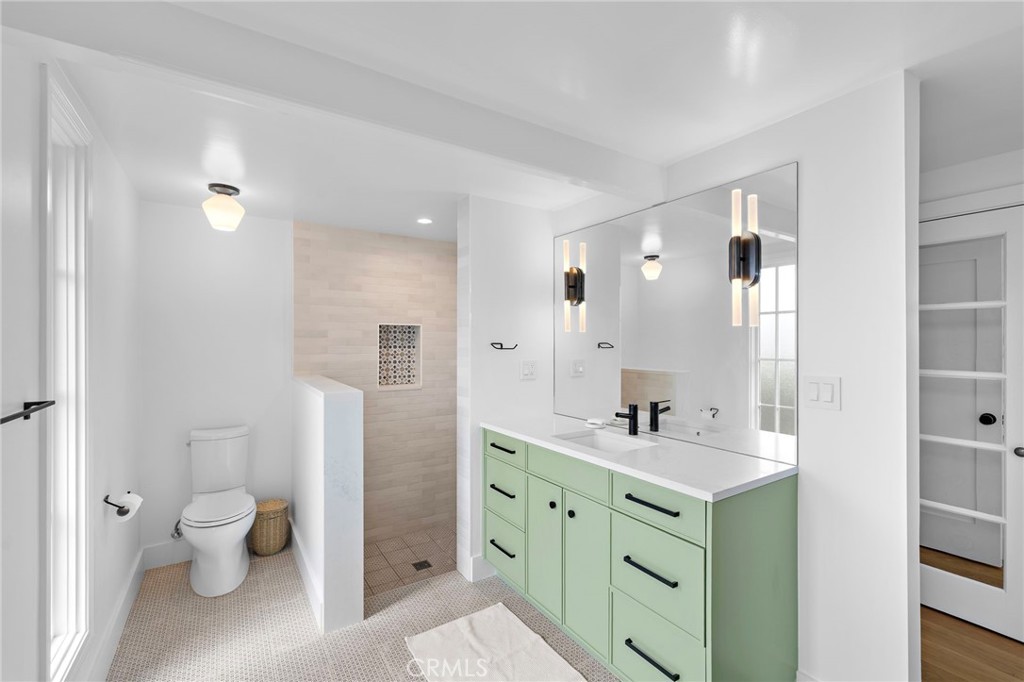3007 Harbor View Drive