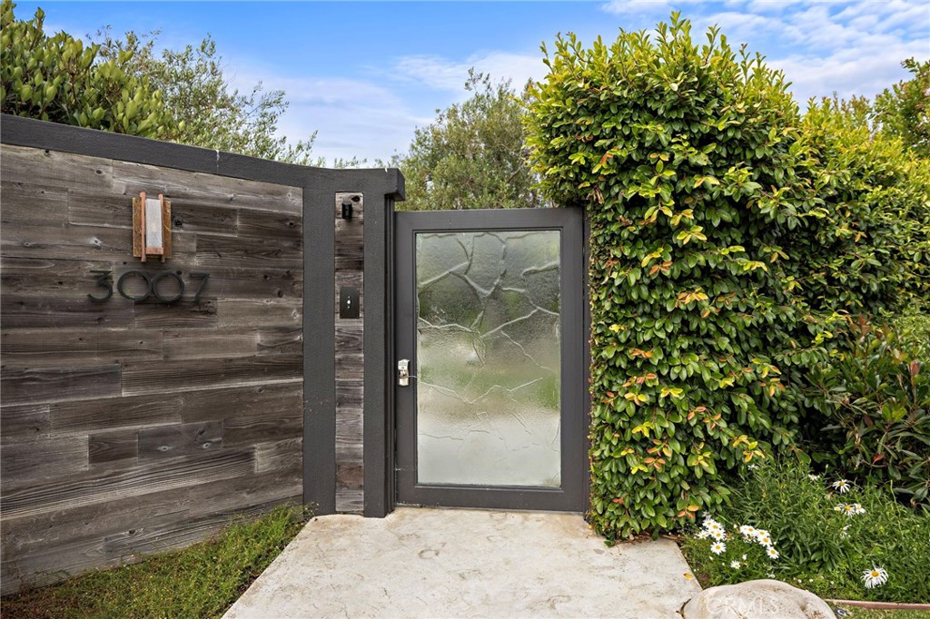 3007 Harbor View Drive
