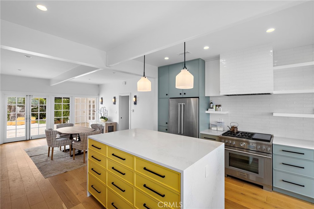 3007 Harbor View Drive