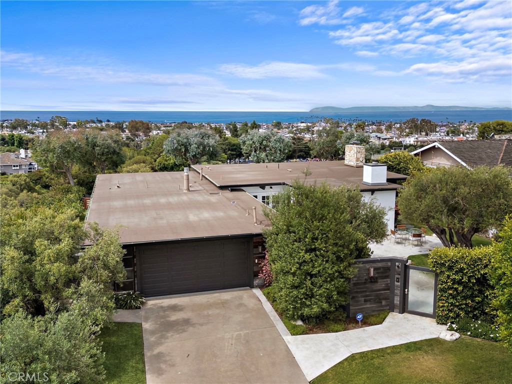 3007 Harbor View Drive