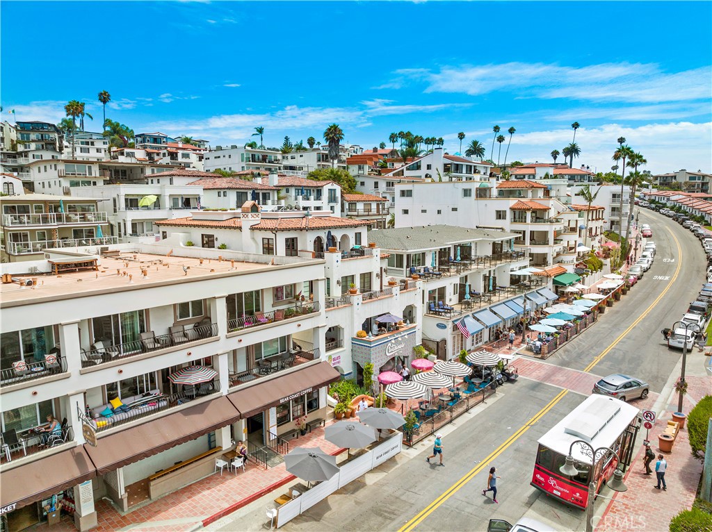 144 Esplanade