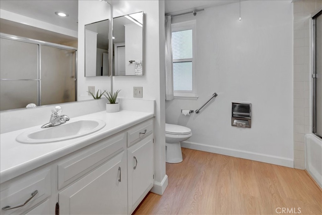 271 Avenida Sevilla O