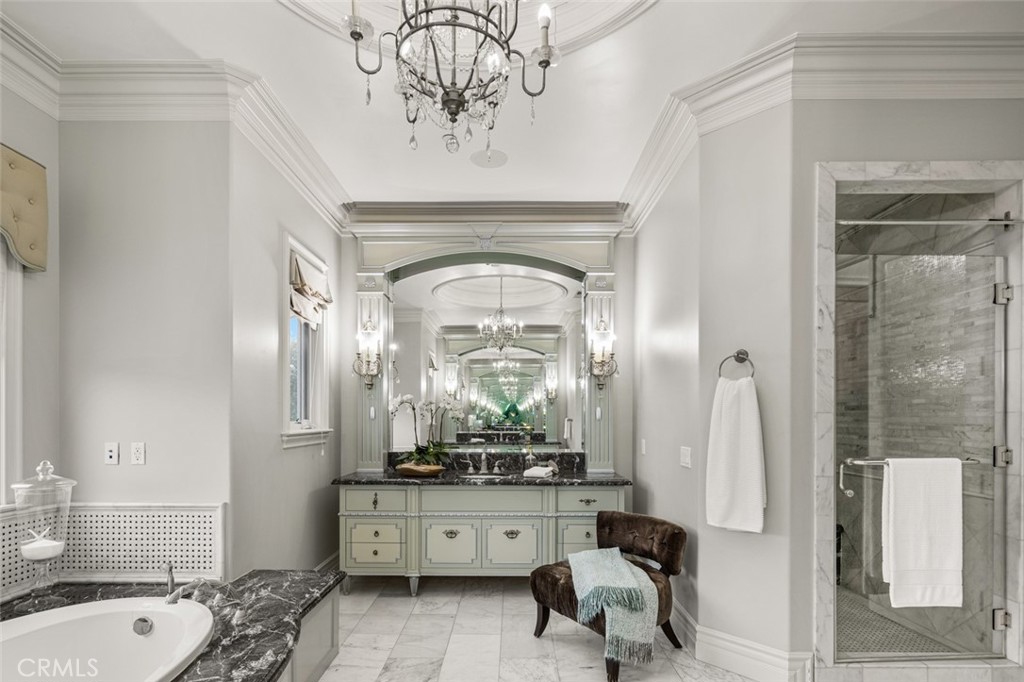 1122 S Santa Anita Avenue