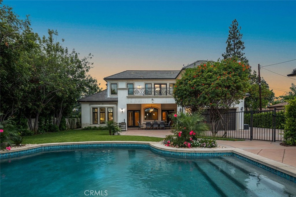 1122 S Santa Anita Avenue