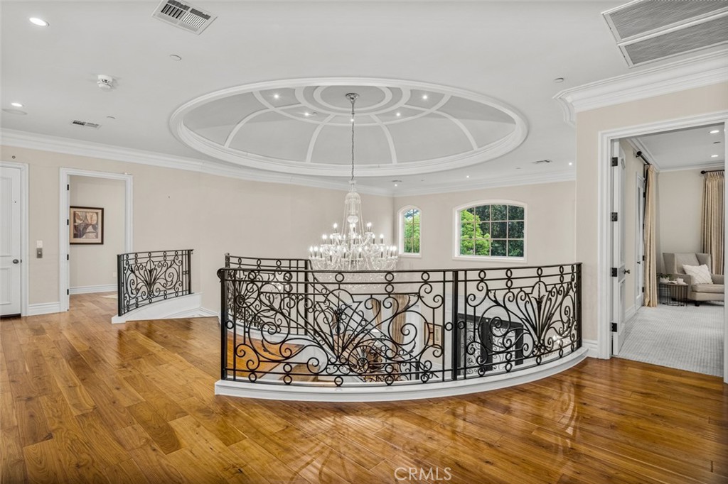 1122 S Santa Anita Avenue