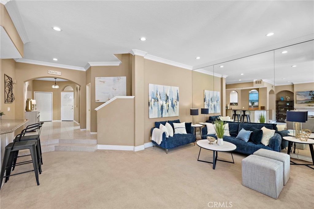 6 Avenida La Promesa