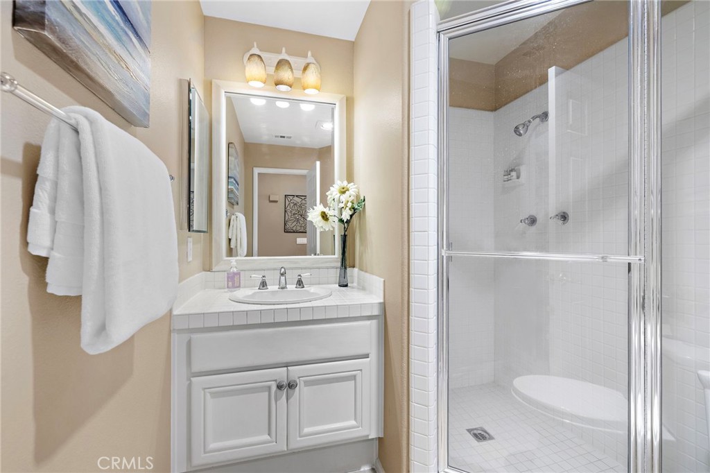 6 Avenida La Promesa