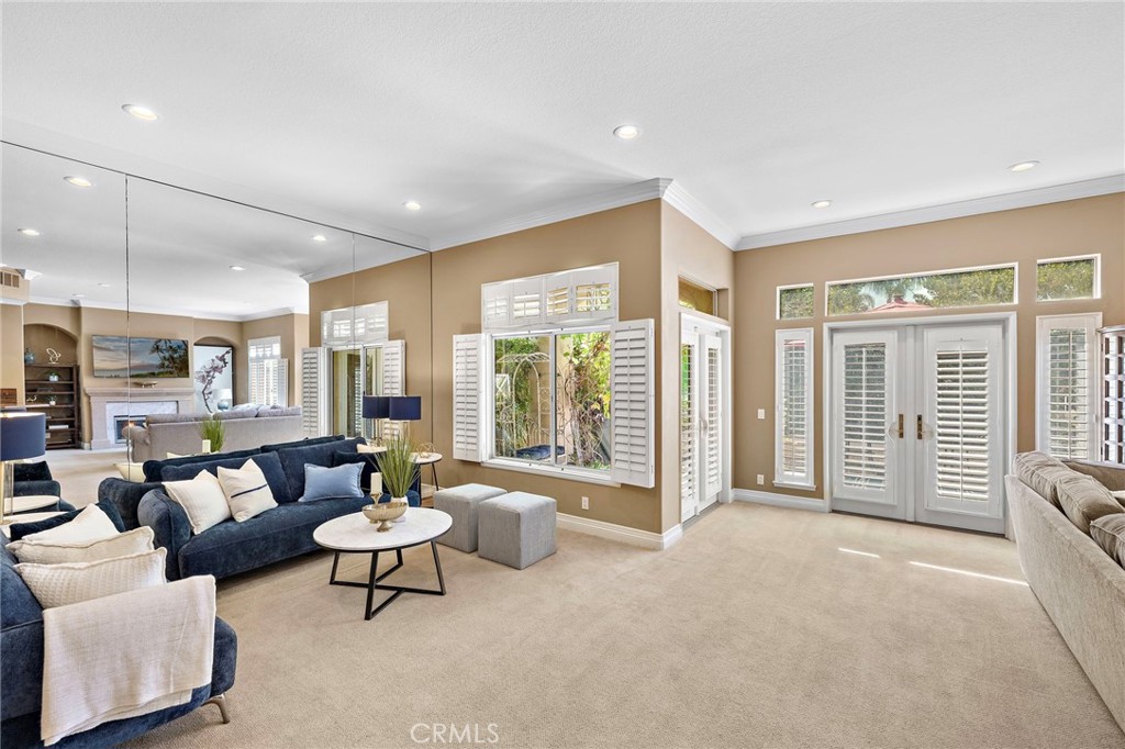 6 Avenida La Promesa