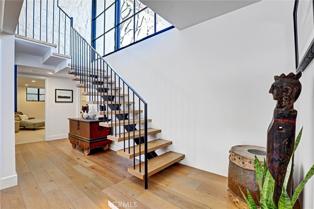 4 S Vista De La Luna