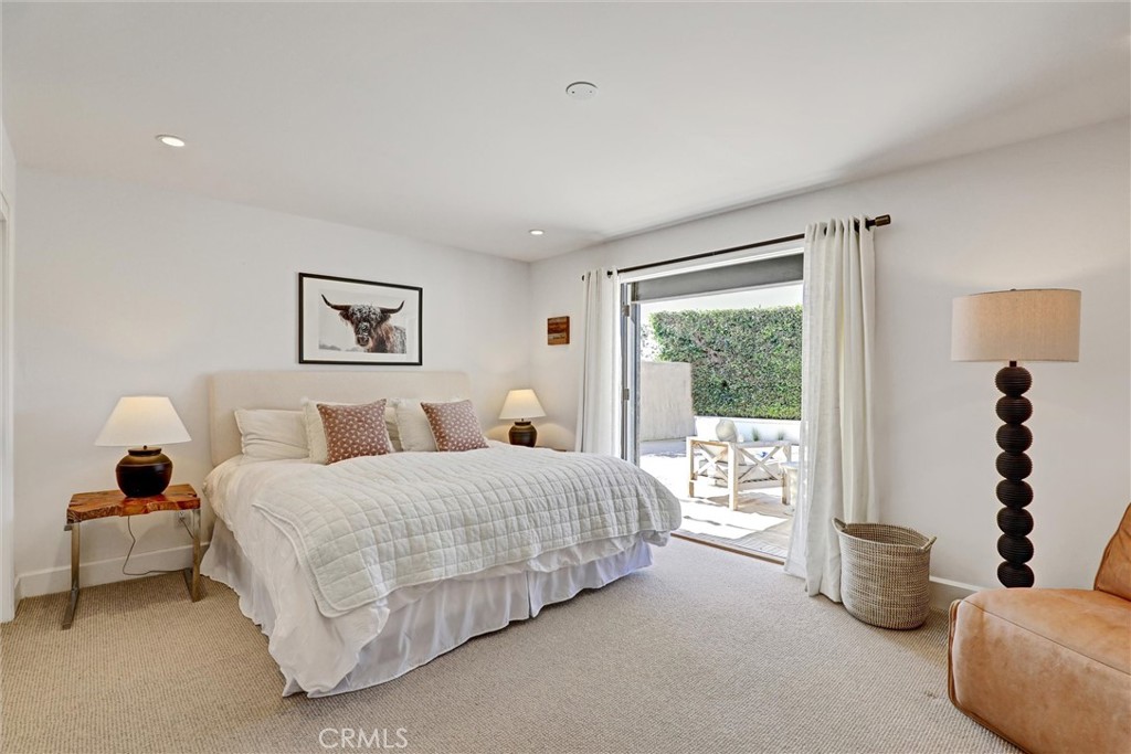 4 S Vista De La Luna