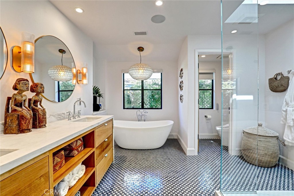 4 S Vista De La Luna