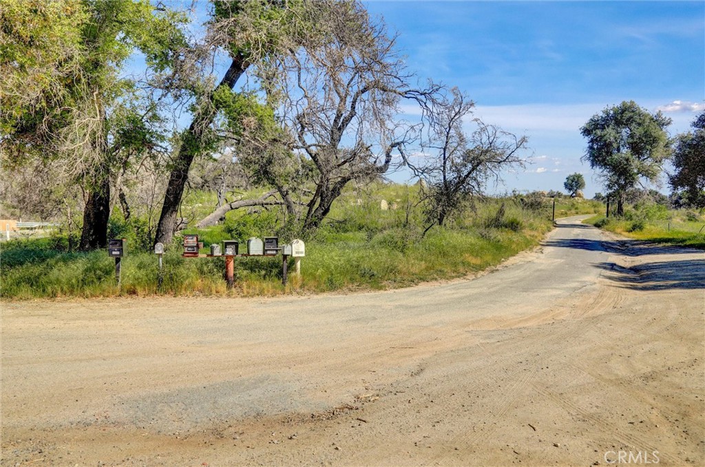1 Decker Canyon Road
