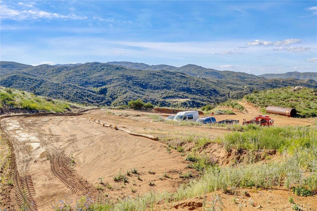 2 Decker Canyon Road