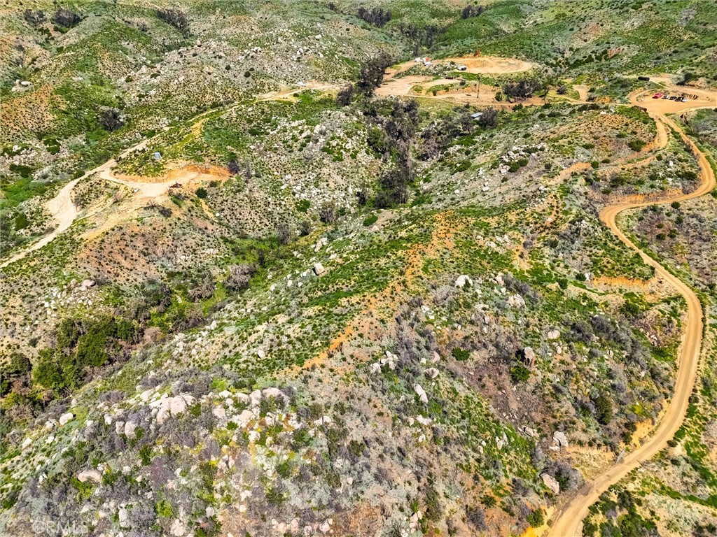 2 Decker Canyon Road
