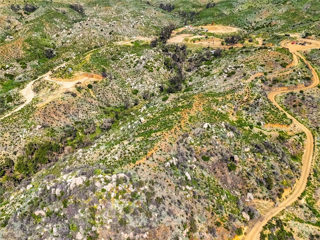 2 Decker Canyon Road