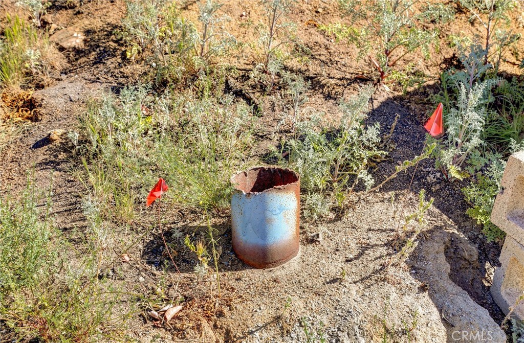 2 Decker Canyon Road