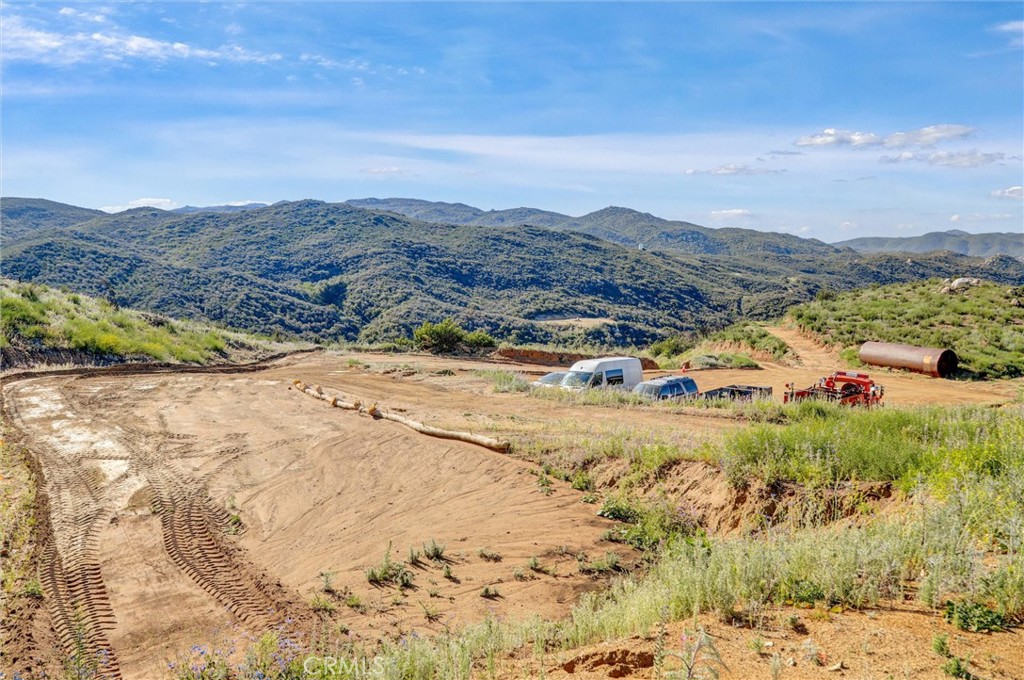 2 Decker Canyon Road