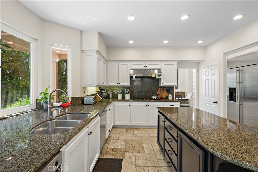 2 Stoneridge