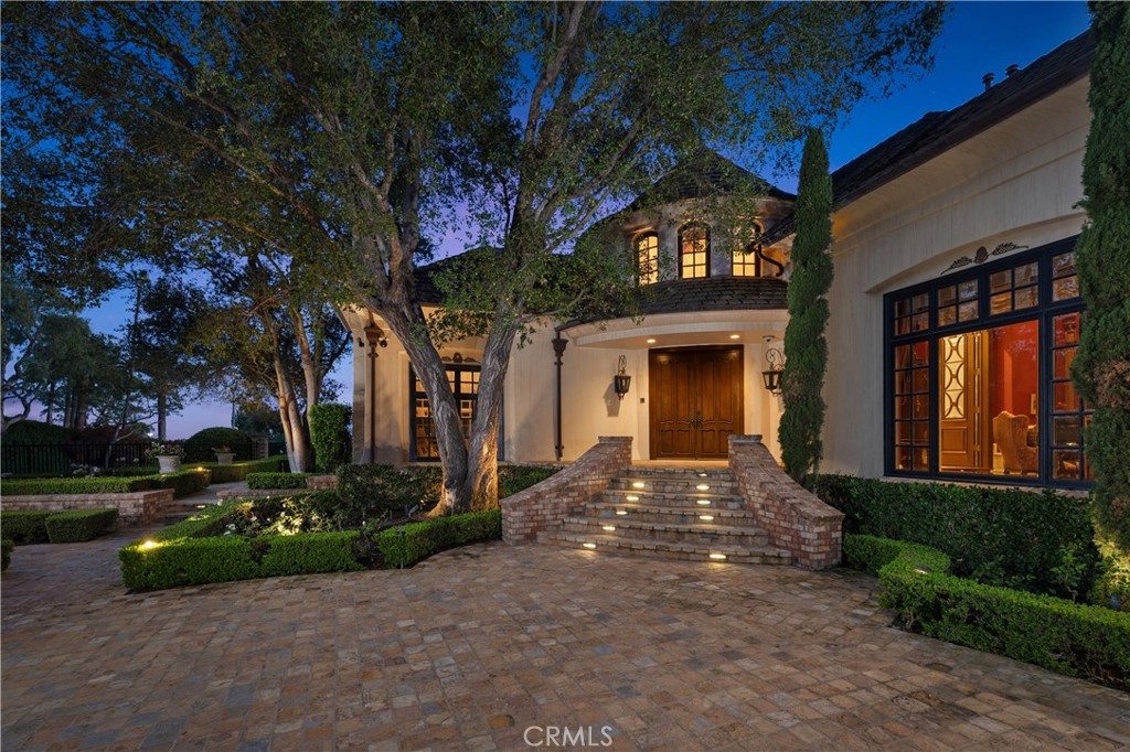 10 Old Ranch Road