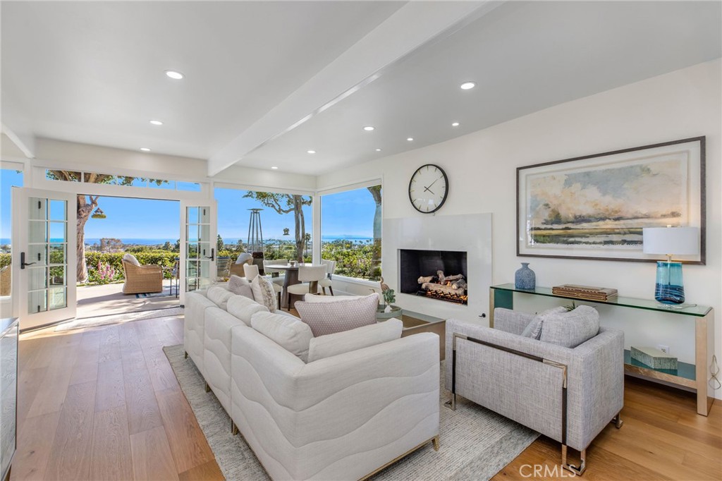 3007 Harbor View