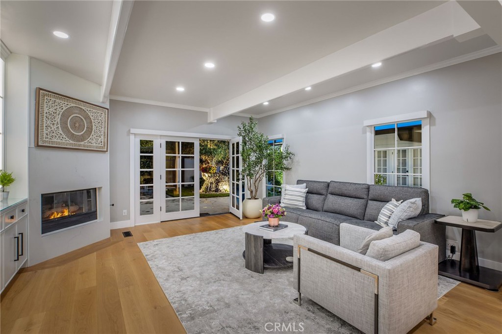 3007 Harbor View