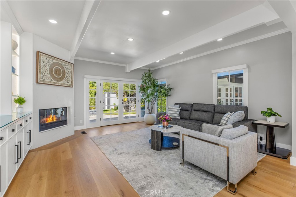 3007 Harbor View