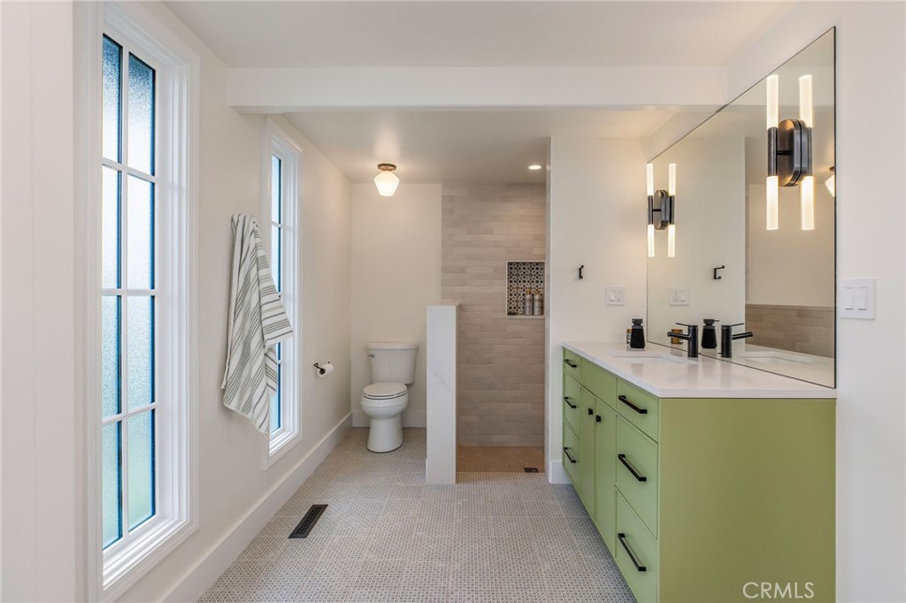 3007 Harbor View
