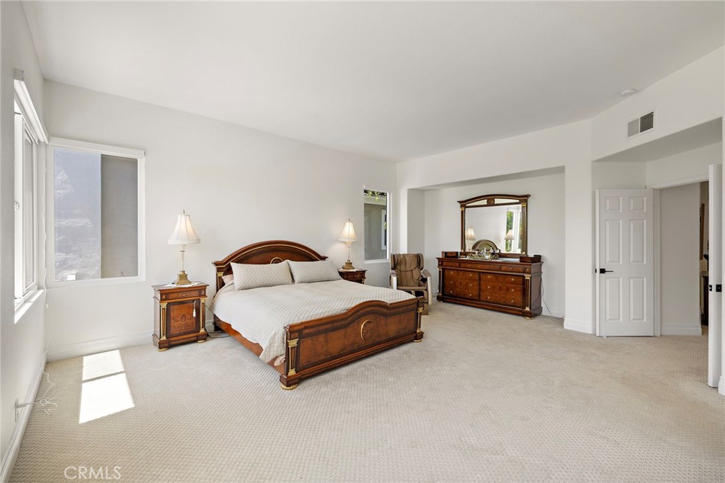 9 Brentwood
