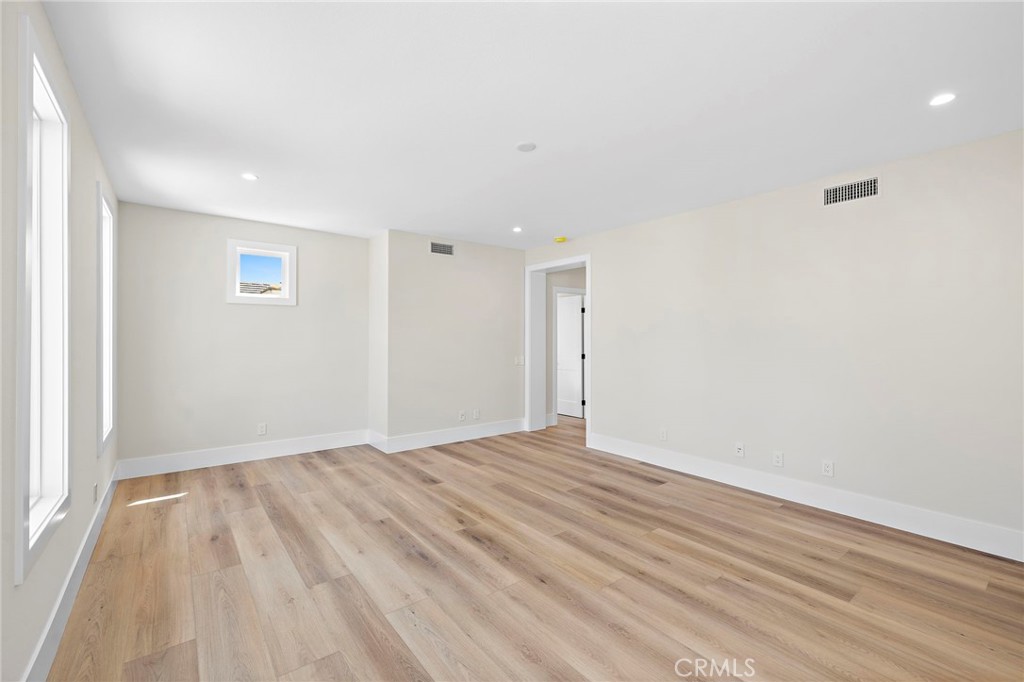 22661 Sweetmeadow