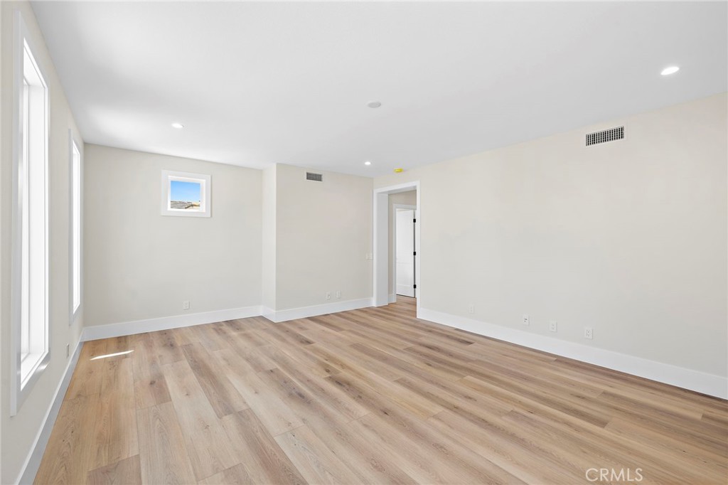 22661 Sweetmeadow