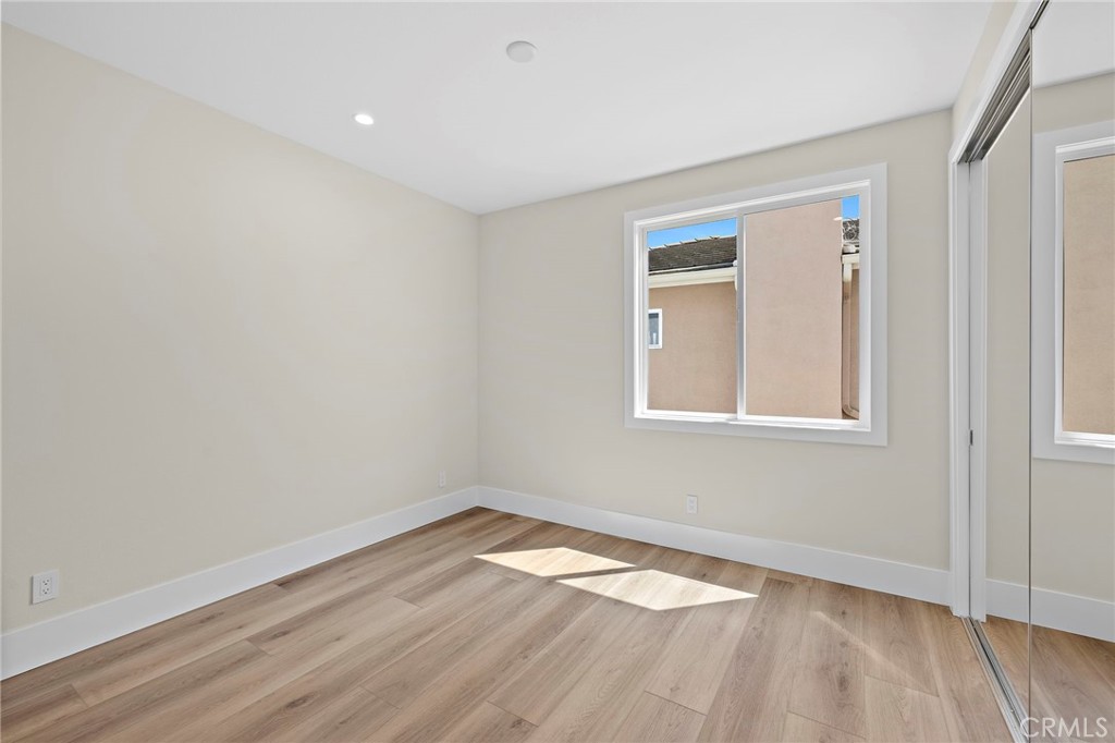 22661 Sweetmeadow