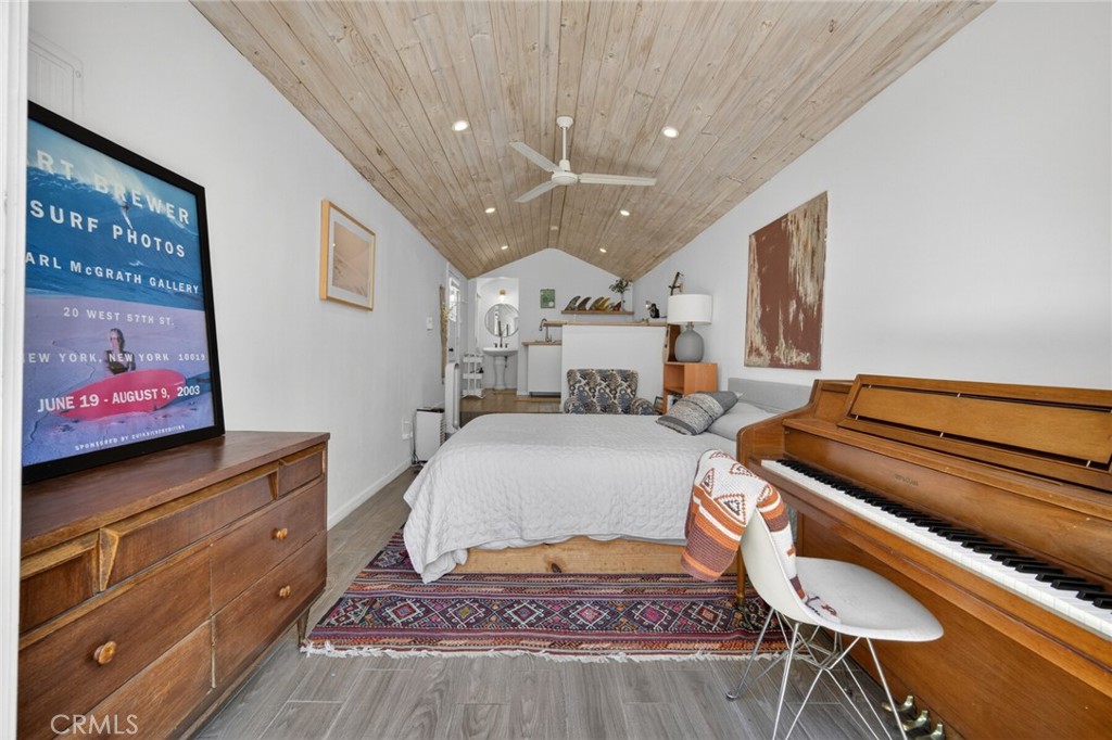 31442 El Camino Real