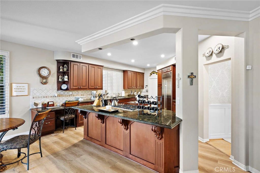 20 Edgewood