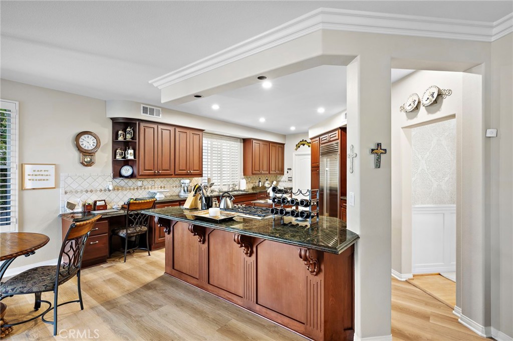 20 Edgewood